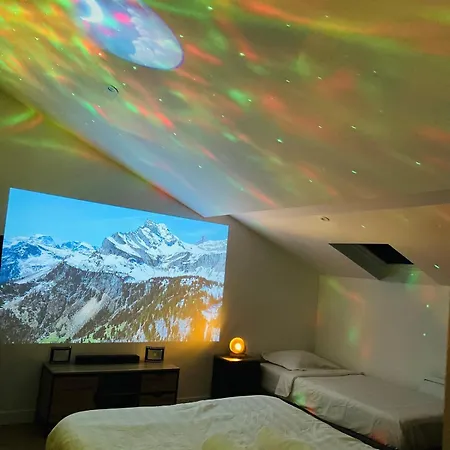 Cineloft Gare, Cinema, Ps5, Air Conditioning, Massage, Netflix, Prime Video