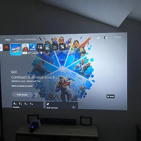 Cineloft Gare, Cinema, Ps5, Air Conditioning, Massage, Netflix, Prime Video
